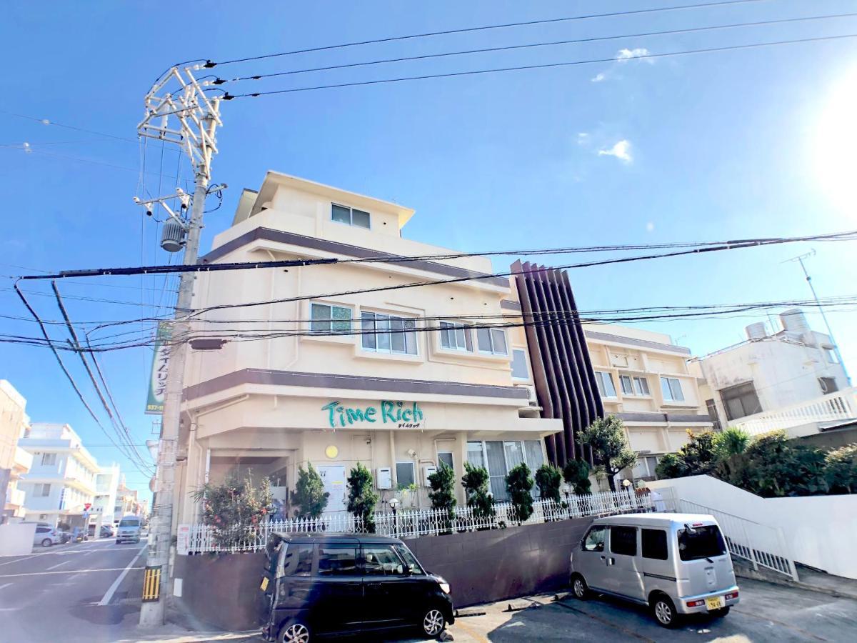 Hotel Time Rich Okinawa Esterno foto